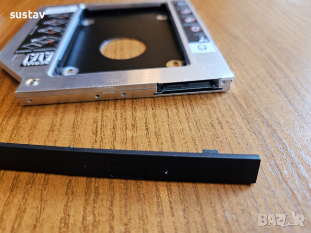 Адаптер/Caddy за SSD/HDD кутия/чекмедже за втори диск 9.5мм или 12.7мм, снимка 3 - Лаптоп аксесоари - 44937775