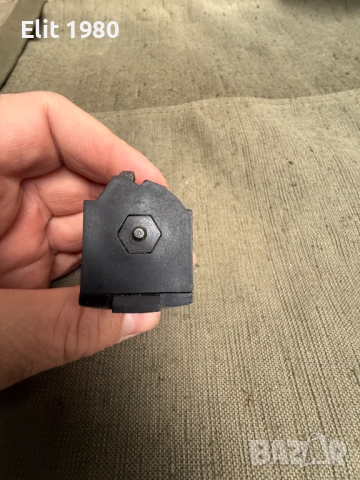 Продавам пълнител за Флоберка  Ruger JMX1 22LR , снимка 4 - Бойно оръжие - 52906841