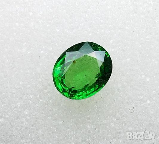 Цаворит Гранат - 1.52кт,Vivid Green,нетретиран!Сертификат+Оценка!Нов, снимка 7 - Колиета, медальони, синджири - 43907700