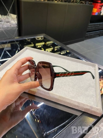 очила с черен обикновен калъф и ув защита gucci , снимка 7 - Слънчеви и диоптрични очила - 51447417