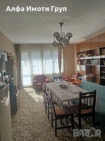 Многостаен апартамент в центъра на град Добрич 