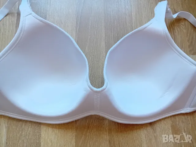 Сутиен Triumph , снимка 8 - Бельо - 49939062