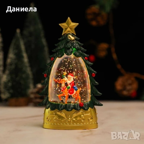 Коледна LED декоративна лампа с вода и брокат – празнична светлина и магия в елховиден дизайн, снимка 4 - Декорация за дома - 52815625