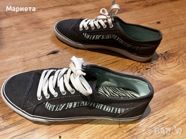 Дамски Обувки Vans 37 в сиво и ментово като нови , снимка 6 - Маратонки - 51982590