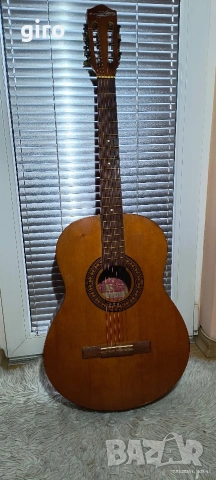 Акустична китара българска Кремона Казанлък в топ състояние , снимка 5 - Китари - 53875524