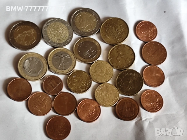 Евро монети цена по договаряне предпочитам всичките да ги дам предложете цена за всички
