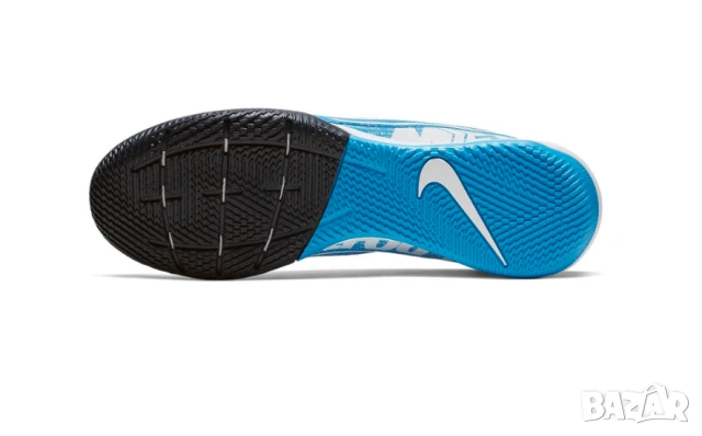 футболни обувки за зала / закрито номер 41 Nike Mercurial Superfly 7 Academy IC, снимка 4 - Футбол - 53699050