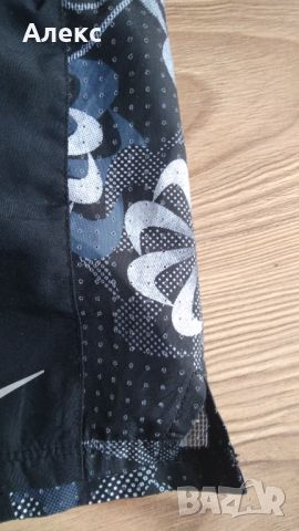 Nike - оригинални къси панталони 8- 10 г, снимка 3 - Детски къси панталони - 45287316