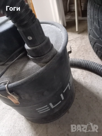 Прахосмукачка метална неизвестно състояние