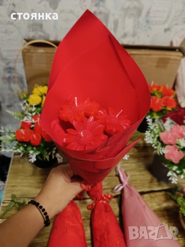 Восъчни цветя, снимка 4 - Изкуствени цветя - 51646847