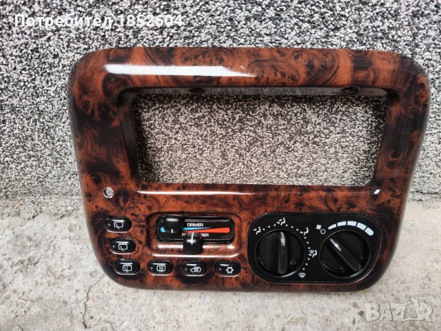 Панел парно от махагон за Крайслер Вояджър, снимка 3 - Части - 53010325