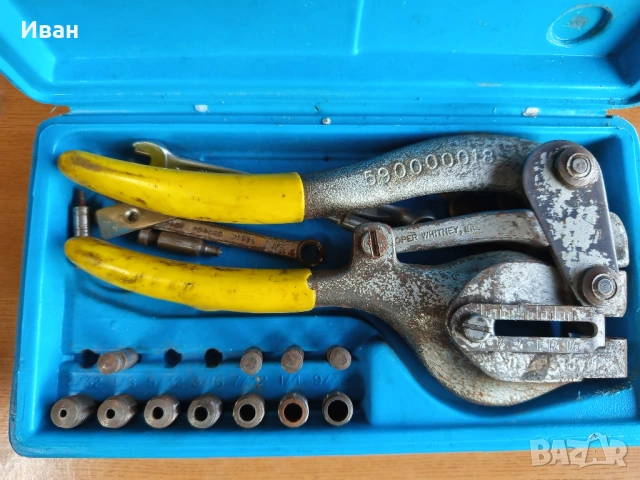 Инструмент за флароване на тръбички 