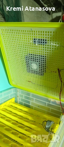 Автоматичен двуетажен инкубатор , снимка 5 - За птици - 53263769