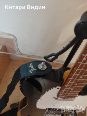 Продавам реплика Fender Telekaster Vibe 60'S, снимка 4 - Китари - 52363955