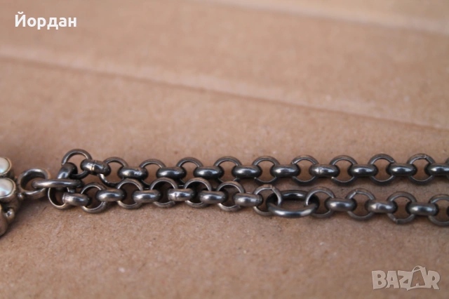 Сребърен гердан с рубини и перли, снимка 5 - Колиета, медальони, синджири - 53877553