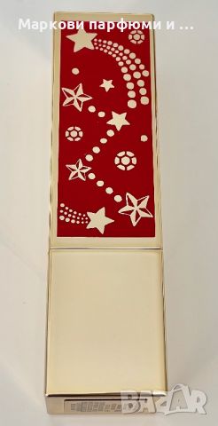 Червено Червило - Estee Lauder, лимитирано издание в класическо червен цвят 3,5 гр, снимка 4 - Декоративна козметика - 45356663