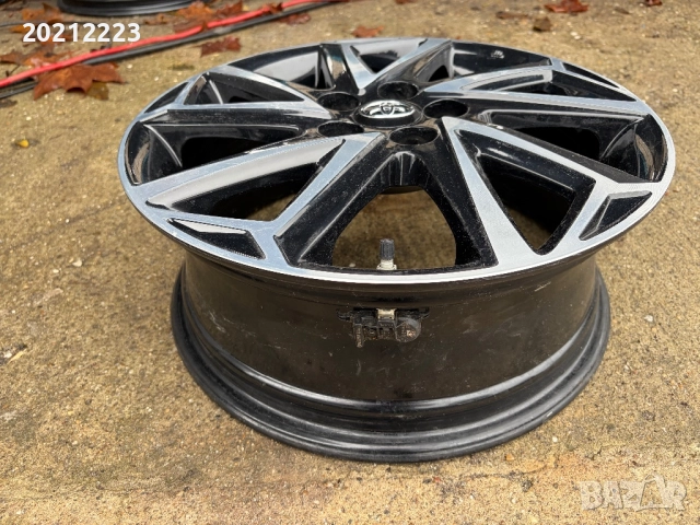 1 брой алуминиева джанта за Toyota Yaris-Hybrid 16, снимка 4 - Гуми и джанти - 52690832