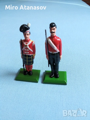 Метални фигурки войници WILLIAM GRANT & SONS 1990 год.