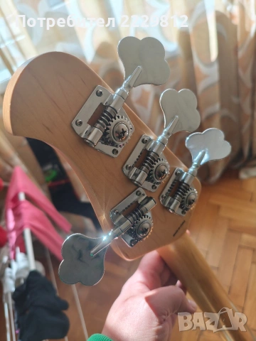 Sterling stingray ray 4 sub bass, mint green , снимка 6 - Китари - 54299068