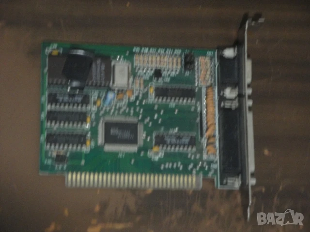 Продавам CGA видео карта за Правец 16