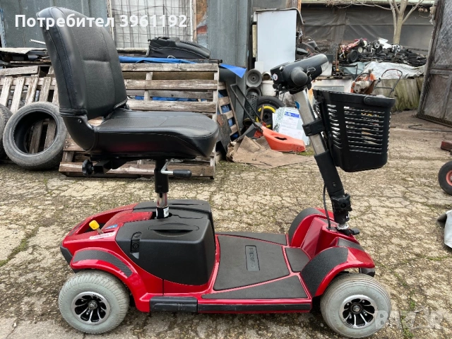 Електрически скутер REVO, снимка 3 - Велосипеди - 54154556