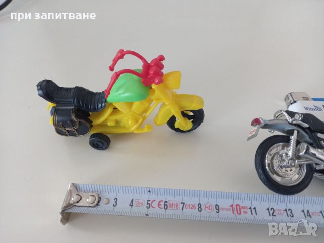 Мотори метал и пластмаса, 1:18 - Yamaha, KTM, снимка 9 - Колекции - 41968488