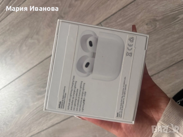 Слушалки, Apple AirPods3 with Lightning Charging Case, снимка 5 - Калъфи, кейсове - 52087310