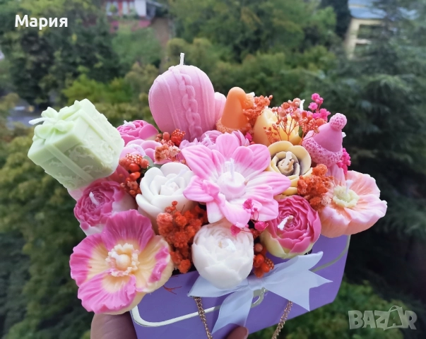 Коледни Букети , снимка 15 - Изкуствени цветя - 52332137