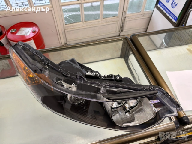 Десен фар Хонда Акорд: 2007-2015г., снимка 2 - Части - 53233422