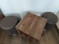 Масивна холма маса с две табуретки , снимка 4