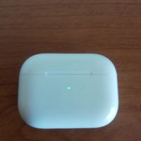 Apple Airpods Pro А2190 зарядна кутия, снимка 1 - Безжични слушалки - 44996933