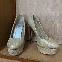 обувки, снимка 1 - Дамски обувки на ток - 45420304