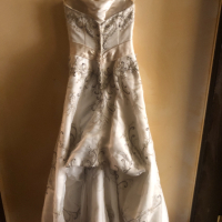Сватбена или Абитуриентска Рокля, снимка 5 - Сватбени рокли - 45026681