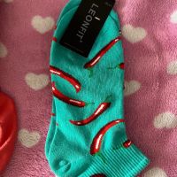 Шарени чорапи, снимка 1 - Дамски чорапи - 45525711