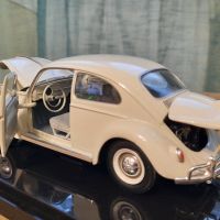 1961 Volkswagen Beetle 1200 De Luxe 1:24 Fabbri/Edicola Diecast Колекционерски модел, снимка 9 - Колекции - 45092058