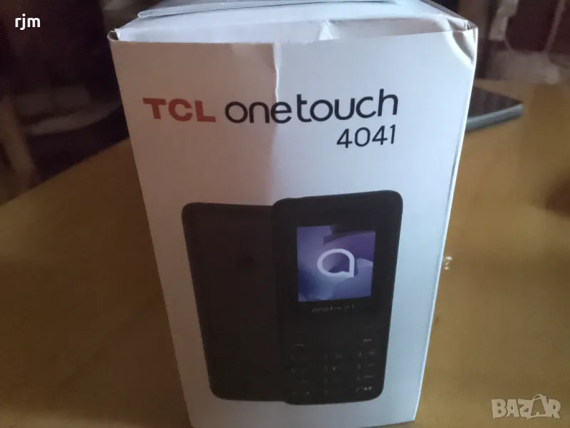 TCL one Touch 4041 мобилен телефон с копчета, снимка 1