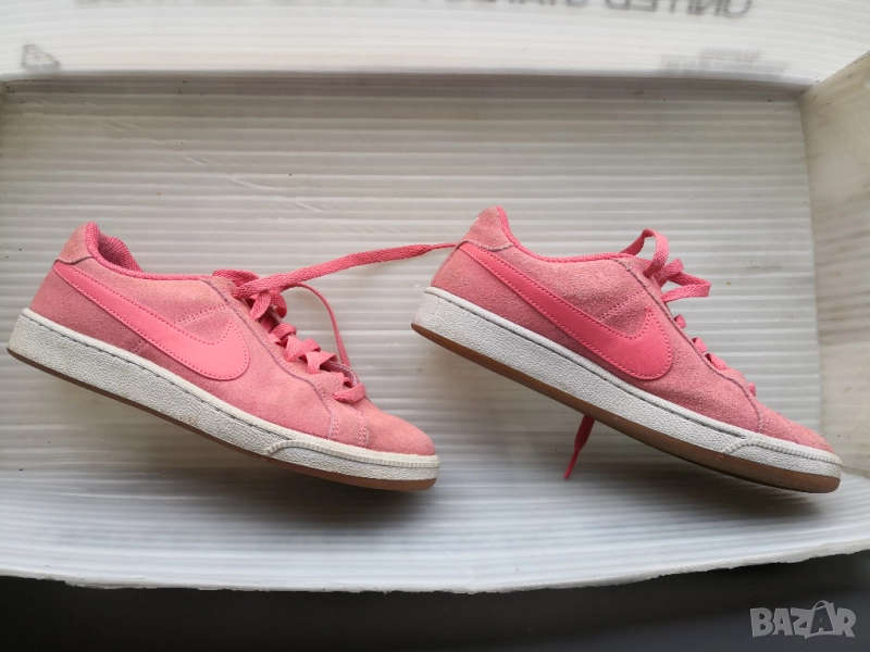 маратонки NIKE розови 38.5 много запазени, снимка 1