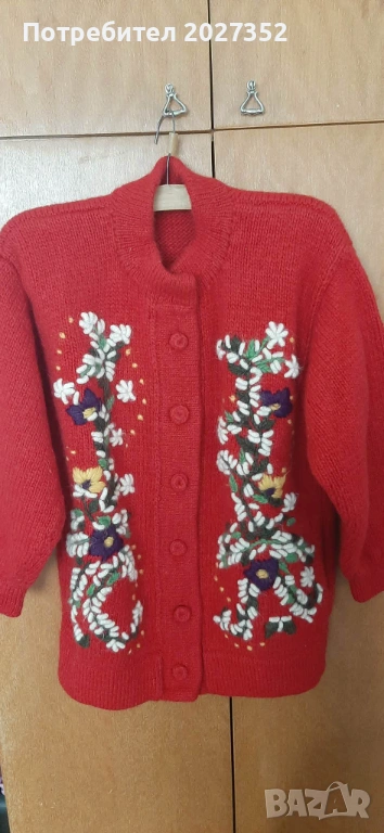 Дамска жилетка ефектна ръчна изработка 100%вълна, снимка 1