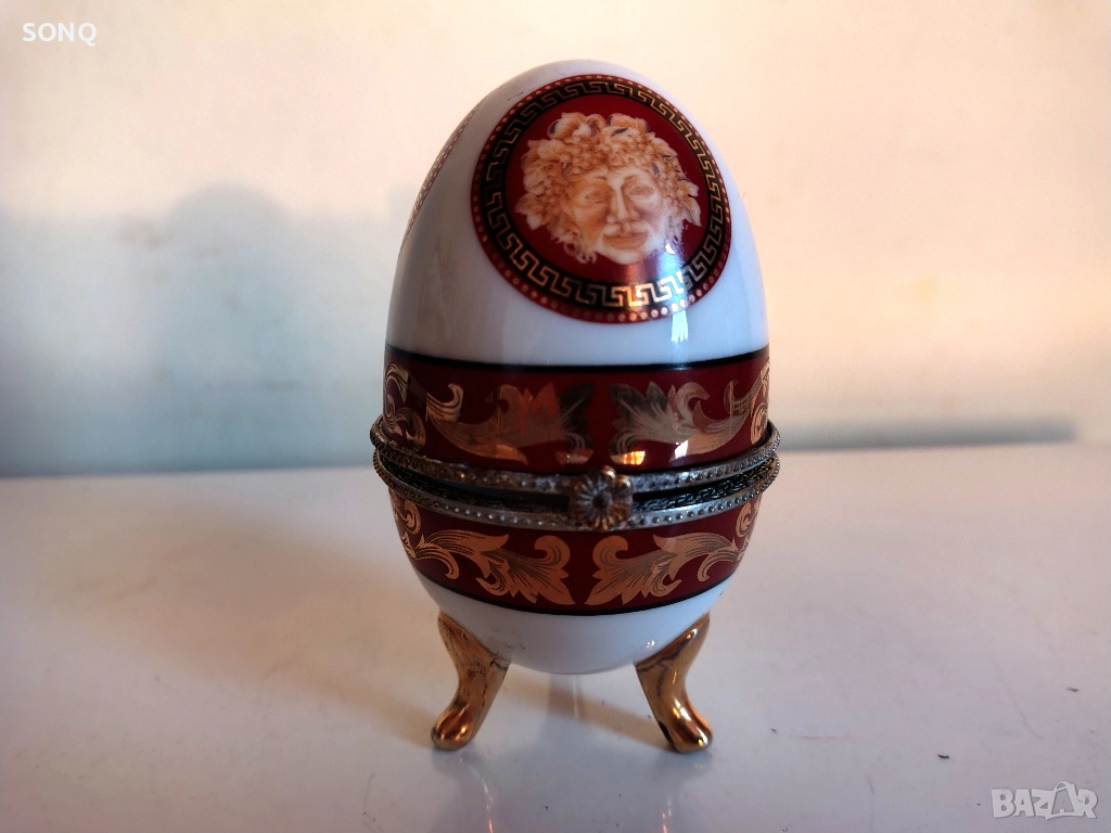 Страхотно Порцеланово Яйце Кутия За Бижута, снимка 1
