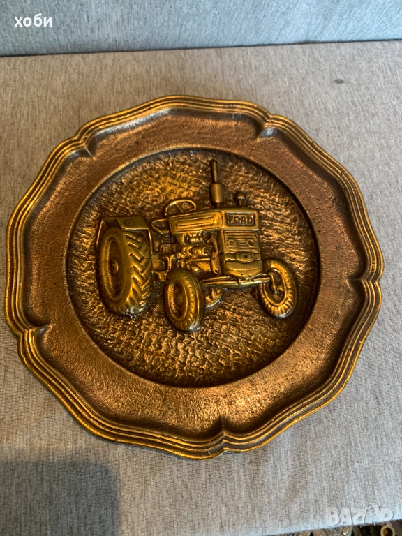 старо бронзово пано за стена трактор FORD, снимка 1