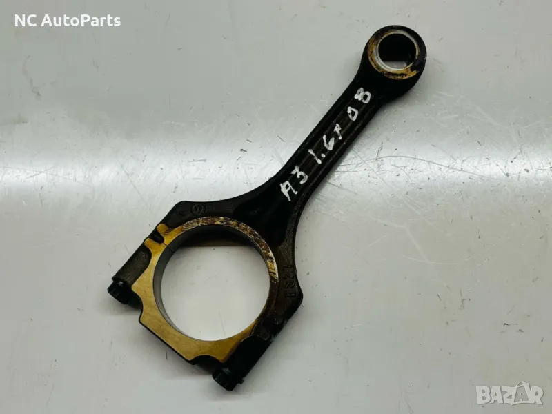 Биела за Audi Ауди А3 VW Golf MK5 8P1 1.6 FSI 115 коня BLF 036LAH 2008, снимка 1