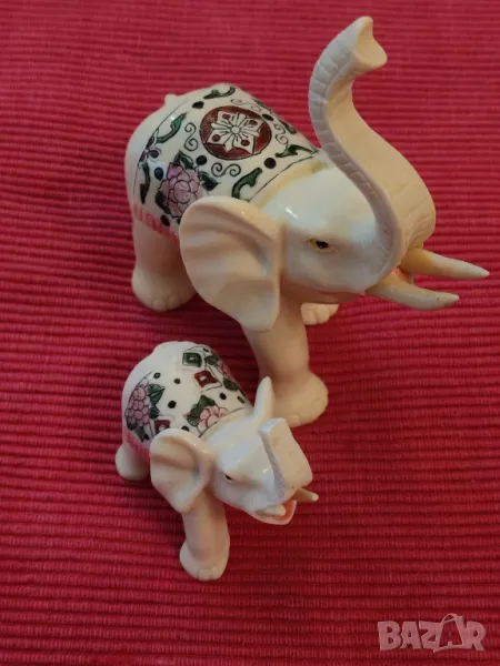 Солница с малко слонче, фигурки, статуетки. , снимка 1