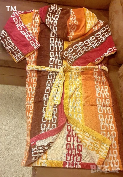 Красив много плътен халат, р-р М, снимка 1