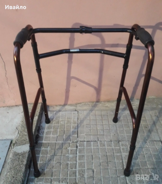 Продавам чисто нова Инвалидна проходилка , снимка 1