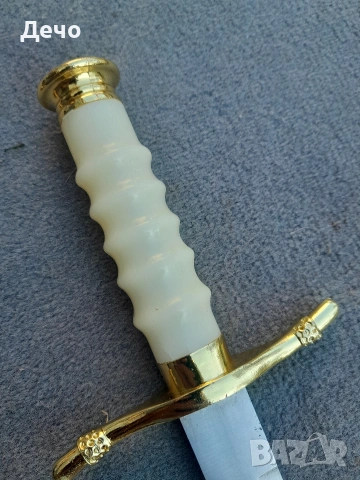 Качествена Реплика на Кортик Кинжал Кама ГДР Источна Германия , снимка 5 - Антикварни и старинни предмети - 53582914