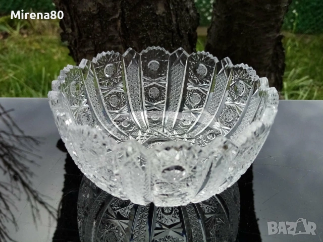* Bohemia * - кристална купичка