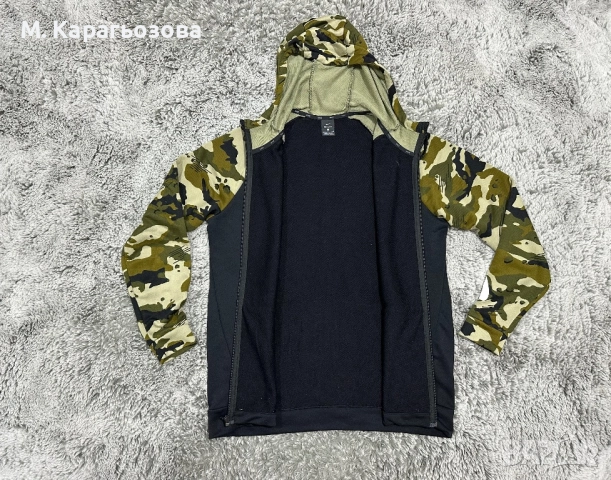 Мъжко горнище Nike Camo Fleece Hoodie, Размер L, снимка 3 - Спортни дрехи, екипи - 52407152