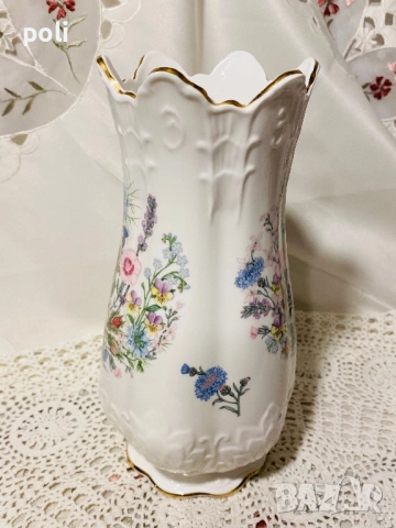 порцеланова ваза, снимка 5 - Вази - 52321055