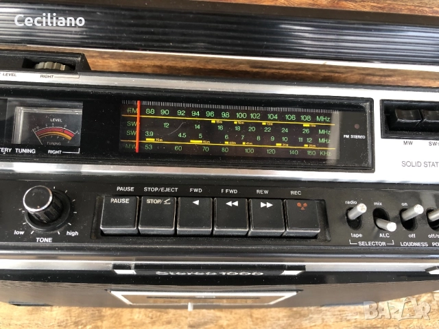 Радиокасетофон SANKEI TCR-1000H(Japan), снимка 5 - Радиокасетофони, транзистори - 52845845