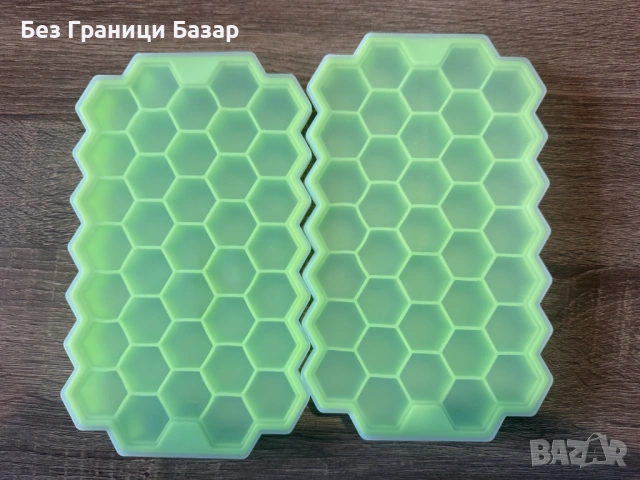 Нови Комплект 2 броя форми за лед за фризер с капаци Идеални за кухня лято напитки